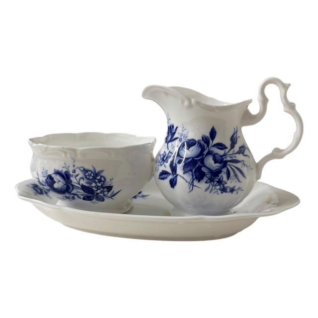 Vintage Royal Albert Connoisseur Creamer, Open Sugar and Tray - Set of 3 For Sale