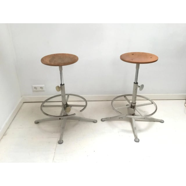 Set of Stools by Friso Kramer for Ahrend De Cirkel, 1970s For Sale - Image 9 of 9