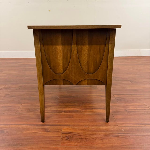 Wood Broyhill Brasilia Mid-Century Walnut Desk For Sale - Image 7 of 17