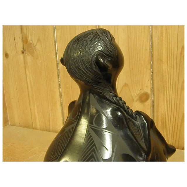 Late 20th Century Mata Ortiz Hand Coiled Blackware Effigy Pot by Rosa Quezada For Sale - Image 16 of 18