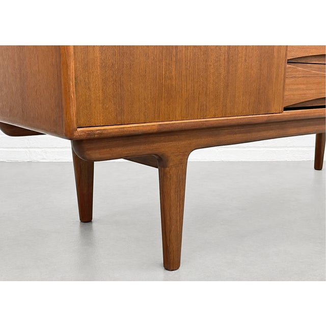 Mid Century Modern Styled Teak Credenza | Scandinavian Media Console | Handmade Reclaimed Wood Sideboard For Sale In New York - Image 6 of 12