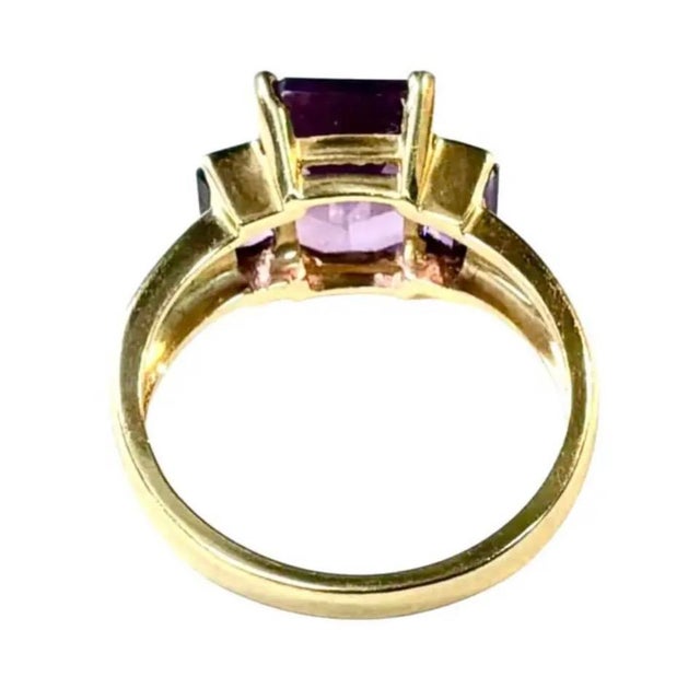 14k Gold and Amethyst Cocktail Ring For Sale - Image 4 of 6
