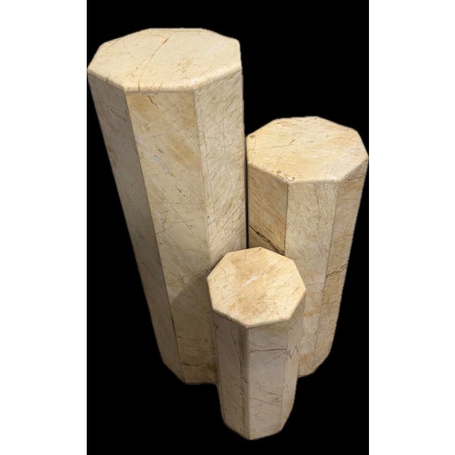 Mid 20th Century 1970s Postmodern Italian Travertine Hexagonal Graduated Pedestal - Set of 3 For Sale - Image 5 of 8