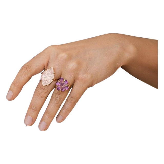 Bochic "Orient" Vintage Carved Pink Quartz & Amethyst Ring Set In 18K Gold & Silver For Sale - Image 17 of 18