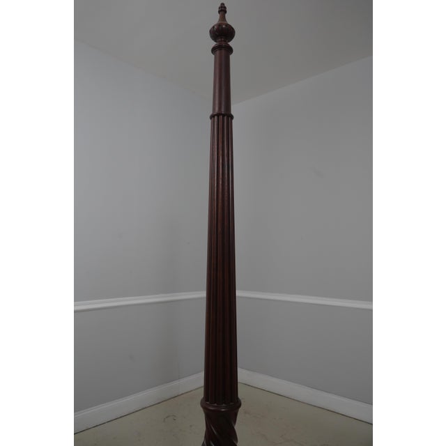 Henkel Harris King Size Model 172 Mahogany Poster Bed For Sale In Philadelphia - Image 6 of 17