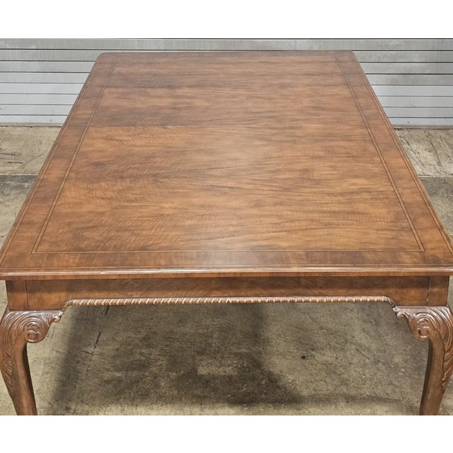 Wood Late 20th Century Baker Stately Homes Queen Anne Burled Walnut Extension Dining Table 4 Leaves For Sale - Image 7 of 12