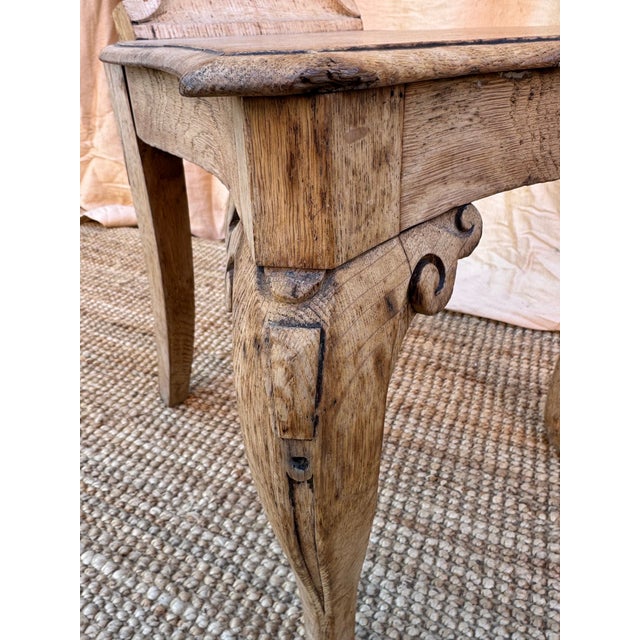 Brown Pair 18th Century English Scrubbed Mahogany Hall Chairs For Sale - Image 8 of 8