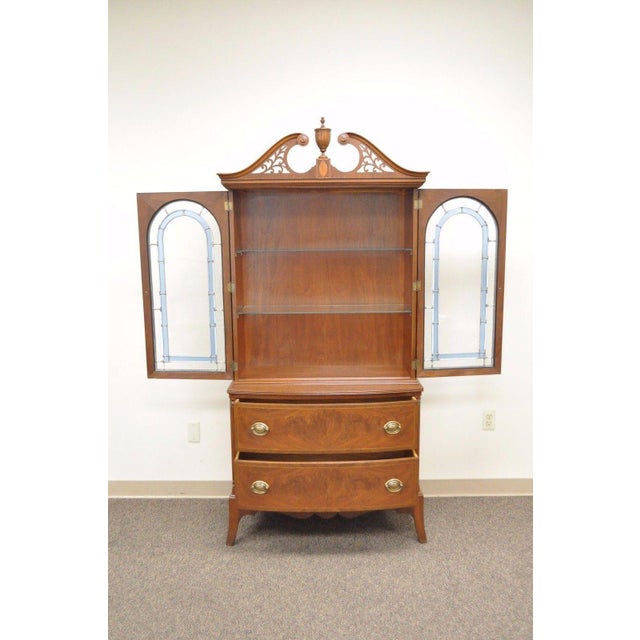 Antique Federal Style Inlaid Mahogany Stained Leaded Glass China