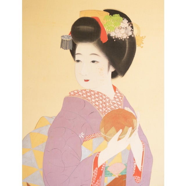 Early 20th Century "Beautiful Woman" by Gyokukajo, Japanese Silk Scroll Painting in Original Wooden Case For Sale - Image 5 of 18