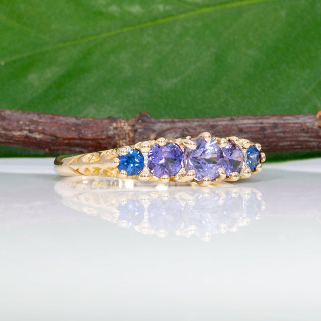 Metal 1.51ct Mixed Sapphire Estate Ring With 5 Natural Sapphires in Solid 18k Gold, Size 8 For Sale - Image 7 of 9