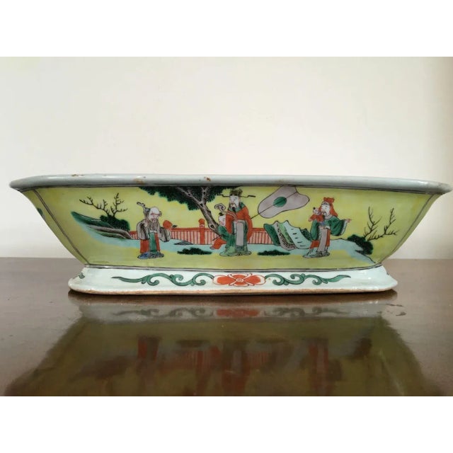 19th Century 19th Century Chinese Export Porcelain Centerpiece Bowl in Famille Jaune & Turquoise Palette For Sale - Image 5 of 11