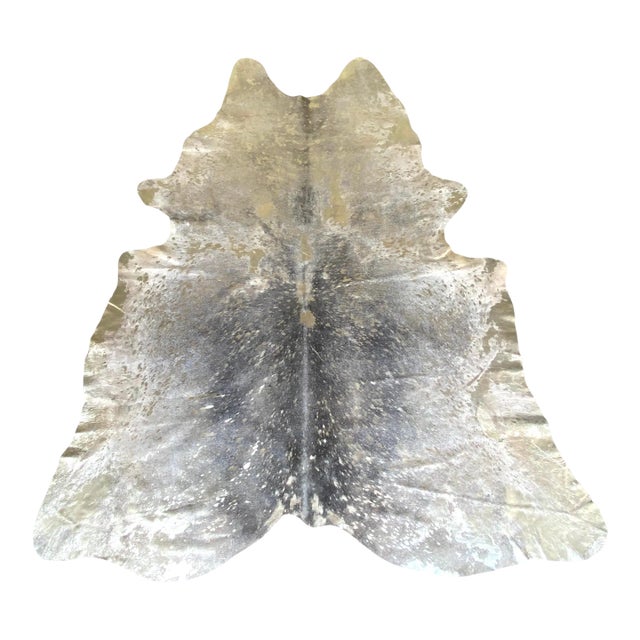 Gold Metallic Brazilian Cowhide Rug 7'6" X 5'3" For Sale