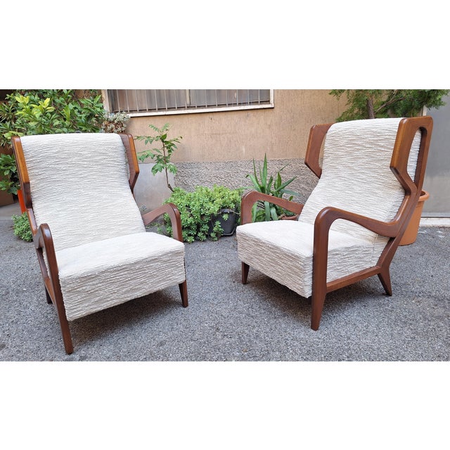 Gio Ponti Armchairs Wooden Ears Model in White Boucle by Gio Ponti for Manifattura Artigianale Italiana, 1990s, Set of 2 For Sale - Image 4 of 14