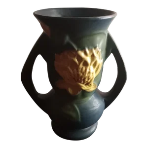Vintage Roseville Water Lilly 74-7 Dual Handle Vase