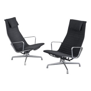 EA322 Swivel Lounge Chairs by Charles and Ray Eames for Herman Miller, 1984, Set of 2 For Sale