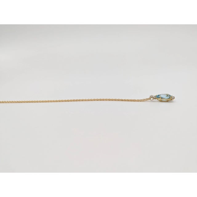 Aquamarine and White Diamond Pendant Necklace in 14K Yellow Gold For Sale - Image 4 of 6