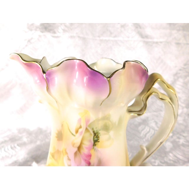 Late 18th Century Pink and Purple Reinhold Schlegelmilch Chocolate Pot With Flower Shaped Handle For Sale In San Francisco - Image 6 of 12