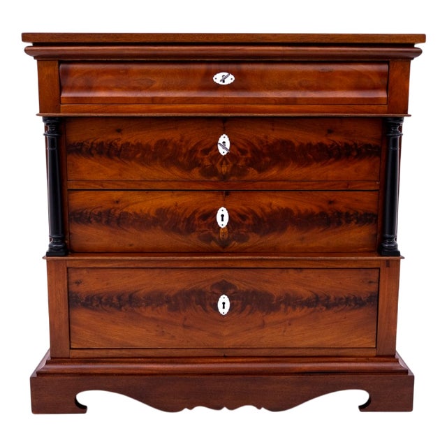 Mahogany Chest of Drawers with Drawers For Sale
