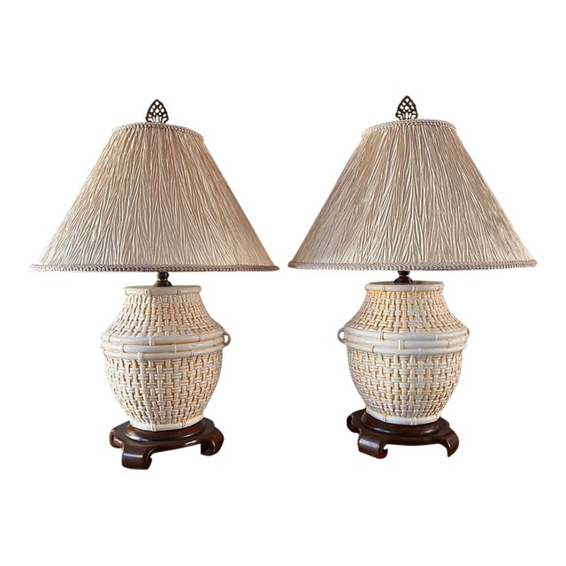 Vintage Wildwood Accents Ceramic Chinoiserie Basket Weave Lamps- A Pair For Sale