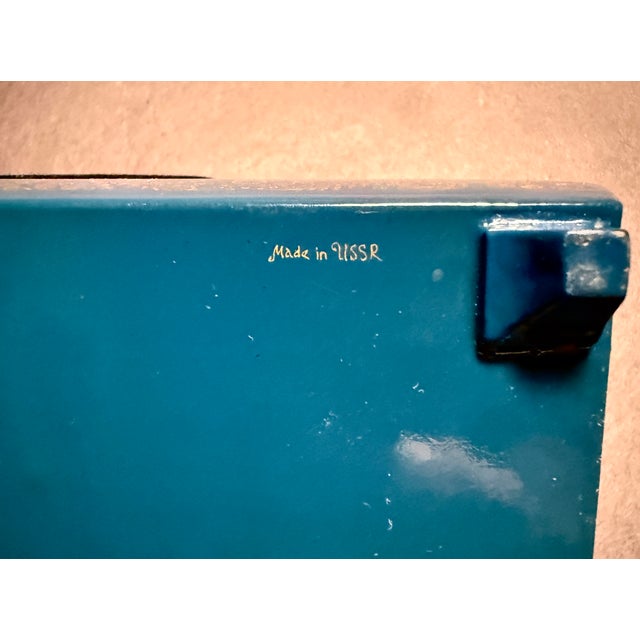 Late 20th Century Hand-Painted Lacquer Box – Swan Lake Scene For Sale - Image 9 of 11