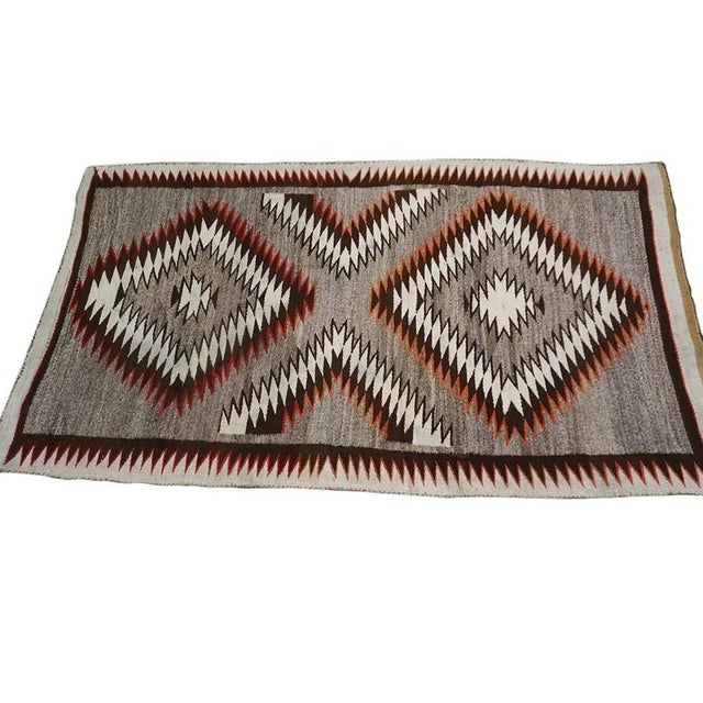 Gray 1920s Gray Antique Tribal Geometric Design Navajo Flat Woven Native American Rug For Sale - Image 8 of 9