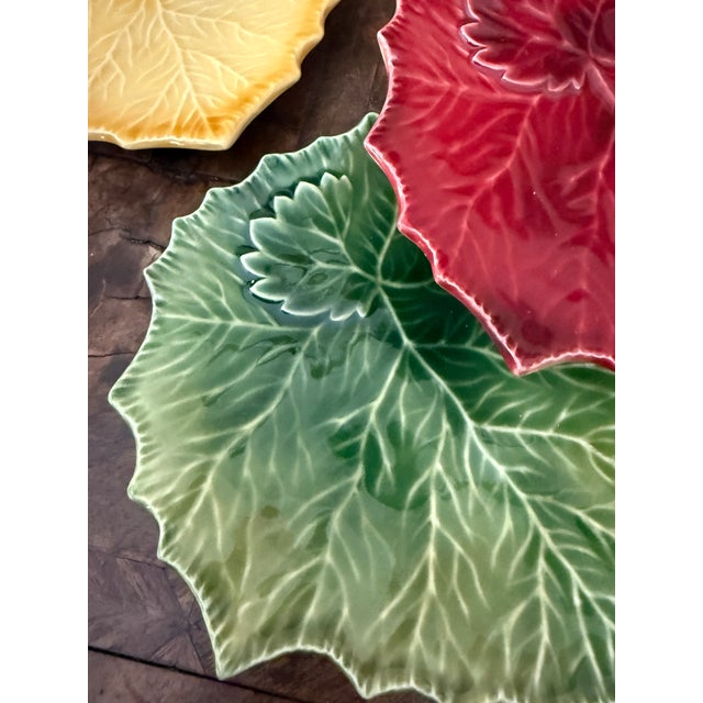 Vintage Williams Sonoma Italian Majolica Leaf Plates – Set of Four For Sale In Chicago - Image 6 of 10