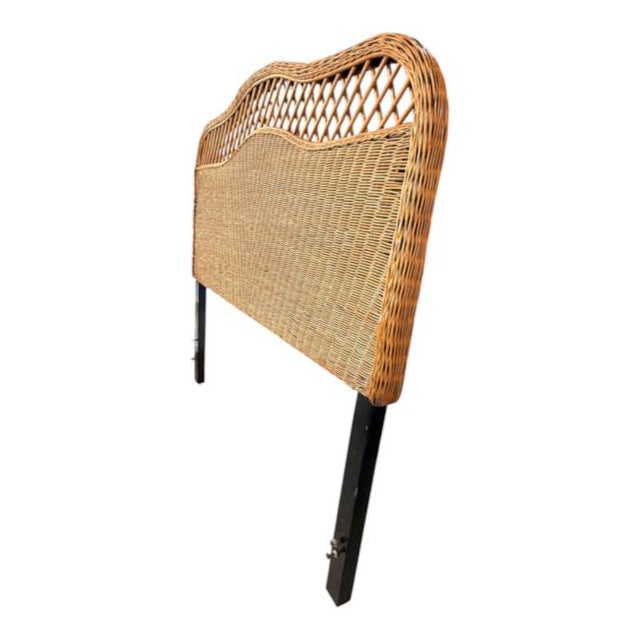 Chippendale Vintage Safavieh Wicker Headboard – Full/Double Size For Sale - Image 3 of 7