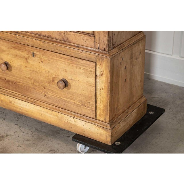 Monumental 19th Century English Pine Housekeepers Cupboard, 1880s For Sale - Image 14 of 16