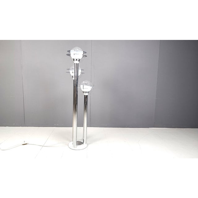 Space Age Chromed and Glass Floor Lamp, 1970s For Sale - Image 4 of 10