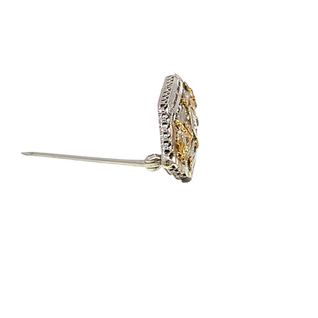 Metal 14k Two Tone Gold 0.20carets Diamond Filigree Brooch For Sale - Image 7 of 9