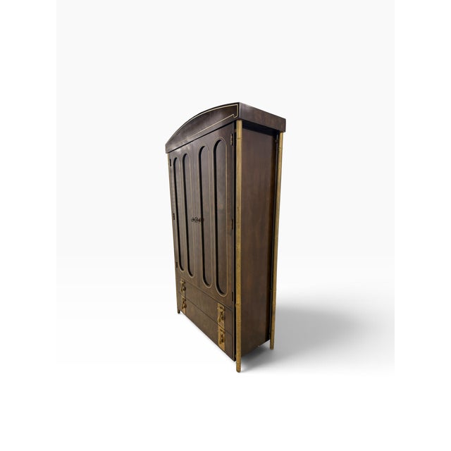 Mastercraft William Doezema for Mastercraft Burl Wood & Brass Armoire, 1970s For Sale - Image 4 of 14