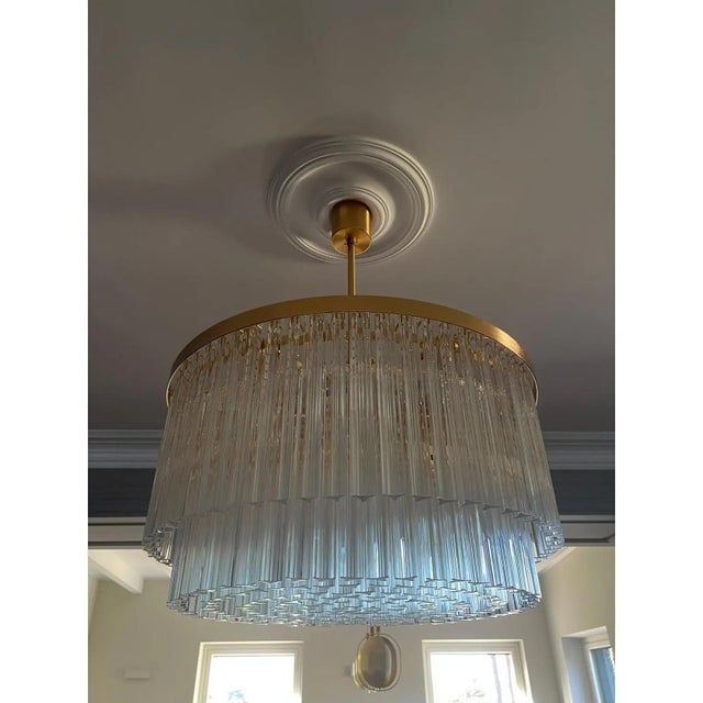 Gold Murano Glass Chandelier with Clear Triedo Glass by Simoeng For Sale - Image 8 of 12