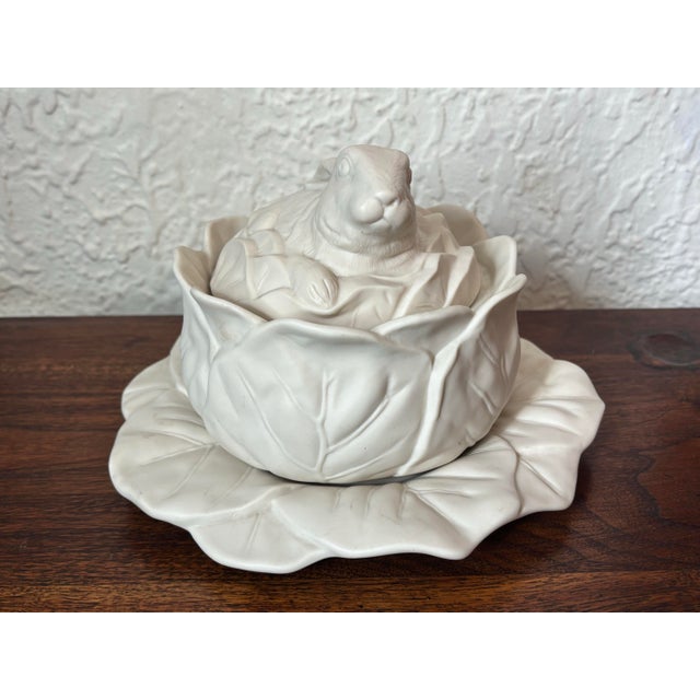 Contemporary Late 20th Century White Bisque Porcelain Rabbit Cabbage Tureen on Plate Attributed to Bordallo Pinheiro For Sale - Image 3 of 10