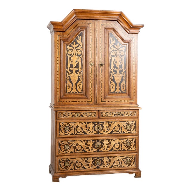 Early 19th Century Danish Oak Inlaid Five Drawer Cabinet With Angels For Sale