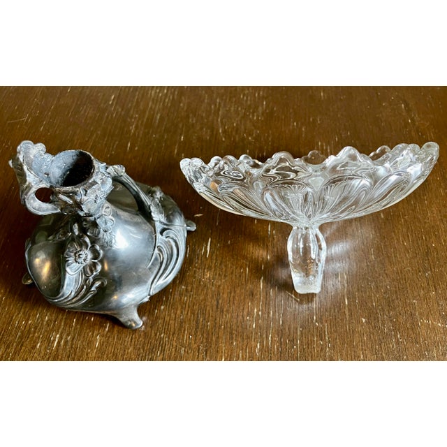 Antique Art Nouveau Figural Floral Spelter and Scalloped Glass Centerpiece Tazza For Sale - Image 11 of 17