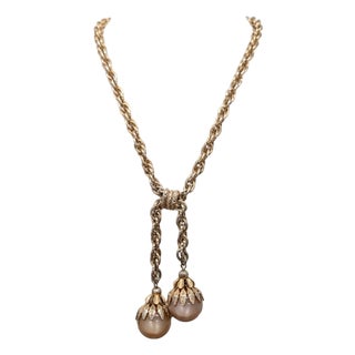 Vintage 1960s Signed Napier Goldtone "Peach" Moonglow Drops Necklace For Sale