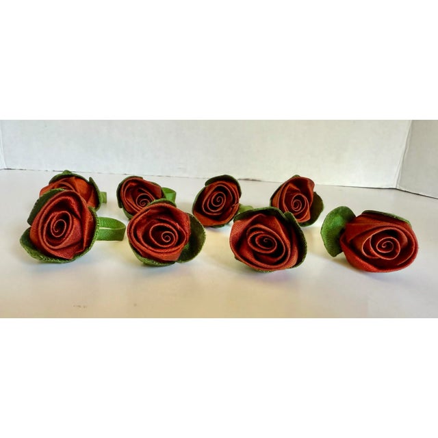 Set of 8 Red Rosebud Textile Napkin Rings For Sale - Image 4 of 10