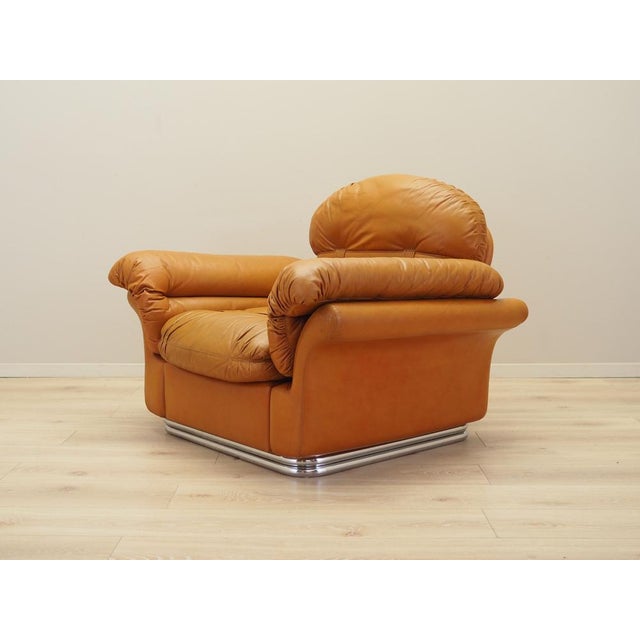 Space Age Orange Armchair, Italy, 1960s For Sale - Image 3 of 18