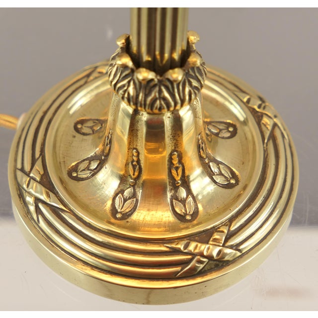 Gold English Ladies Table Lamp in Brass, 1900s For Sale - Image 8 of 14