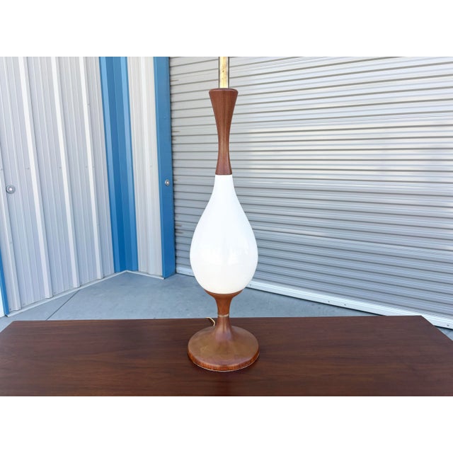 Mid-Century Modern 1960s Mid-Century Modern Tall Sculptural Walnut & Ceramic Table Lamp For Sale - Image 3 of 11