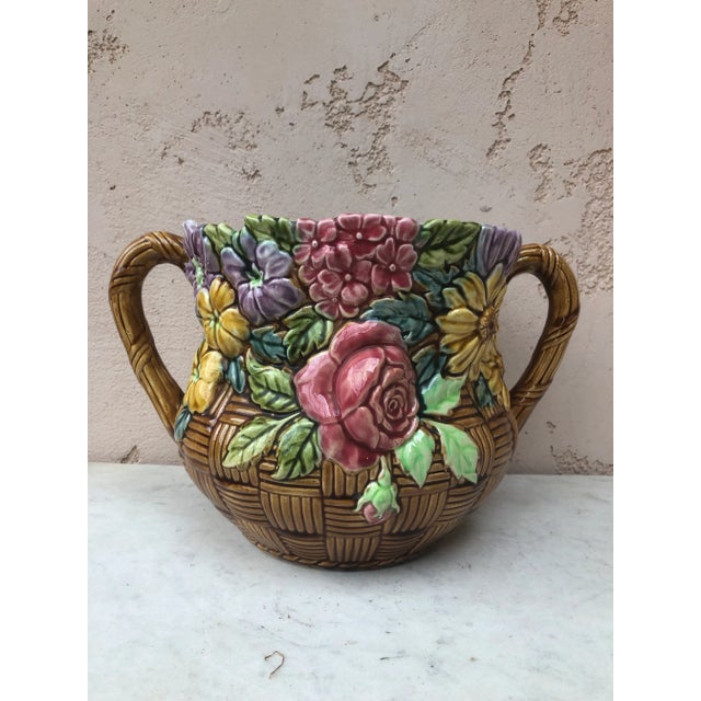 Goldenrod Circa 1890 French Majolica Jardinière With Flowers Onnaing For Sale - Image 8 of 8