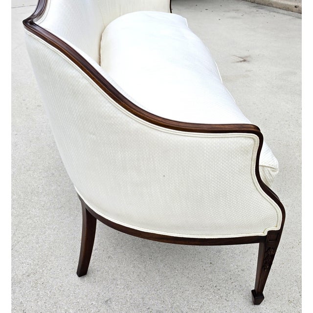 Anitque Mahogany Serpentine Hepplewhite Style Sofa For Sale - Image 4 of 18