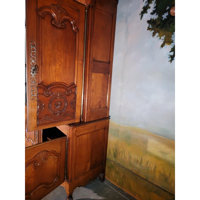 Louis XV Double Sideboard in Cherry Wood, 1780 For Sale - Image 9 of 14