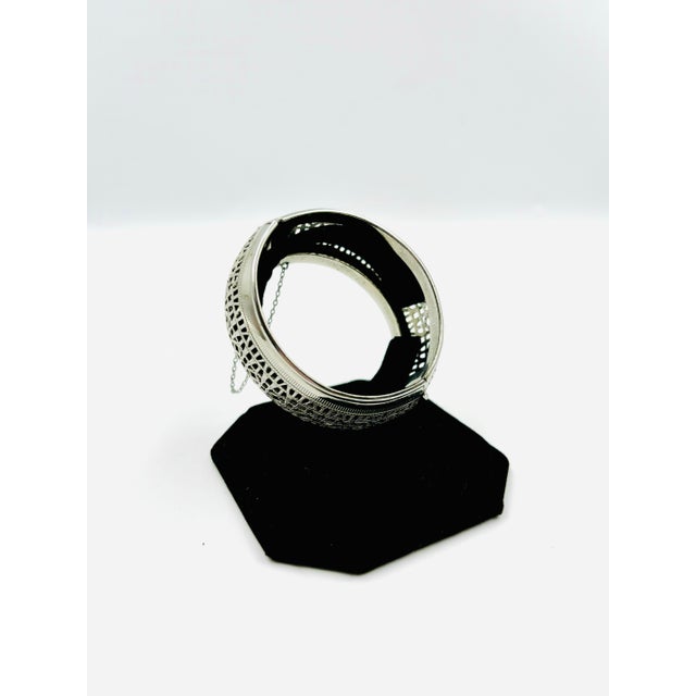 Whiting & Davis Co. Vintage 1970's Signed Wide Hinged Cuff Bracelet For Sale In Los Angeles - Image 6 of 11