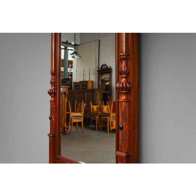 Gründerzeit Standing Mirror with Console in Walnut, 1800s For Sale - Image 13 of 18