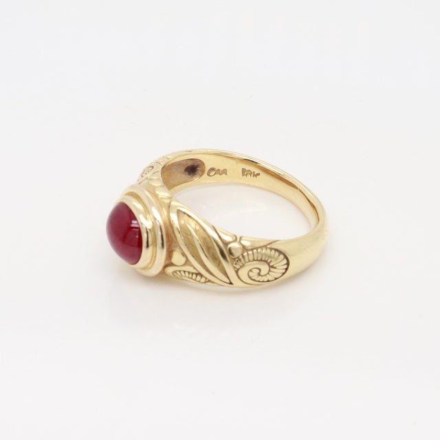 Renaissance Style 18k Gold & Ruby Cabochon Cocktail Ring For Sale - Image 12 of 12