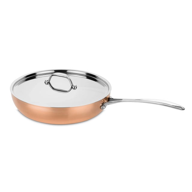 Timeless elegant design for this collection of high-performance pots and pans. The high conductivity of copper and pure...