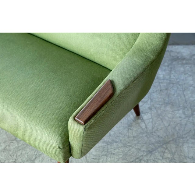 Wood Mid-Century Danish Modern 1950's 3-Seat Sofa in Teak and Wool For Sale - Image 7 of 9