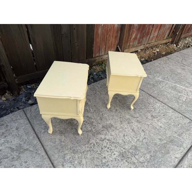 French Provinicial Style Nightstands 1960’s For Sale - Image 4 of 7