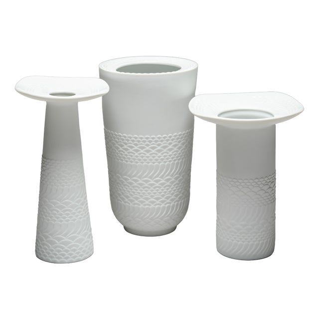 Modernist Bisque Porcelain Vases by Manfred Frey for AK Kaiser, Germany, 1970s, Set of 3 For Sale